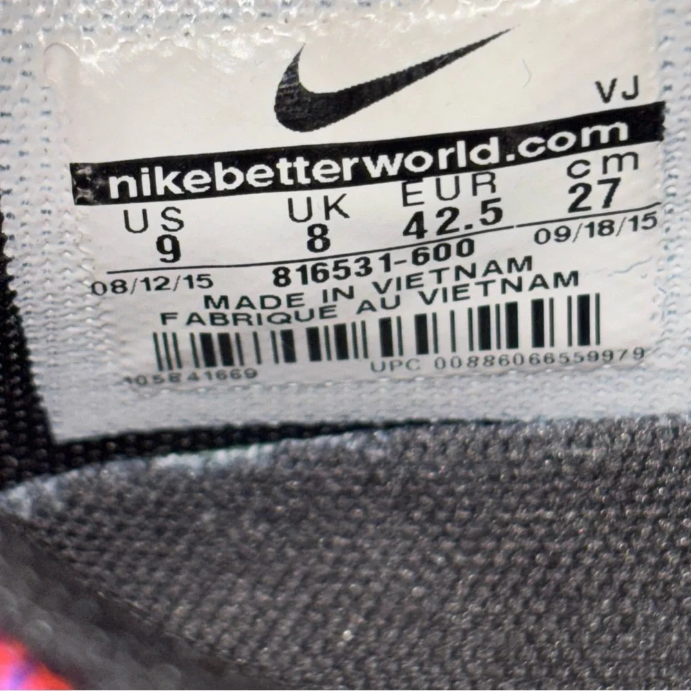 Nike sole black